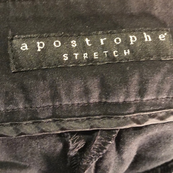 Women’s Apostrophe Stretch Capri Pants. - Picture 3 of 3